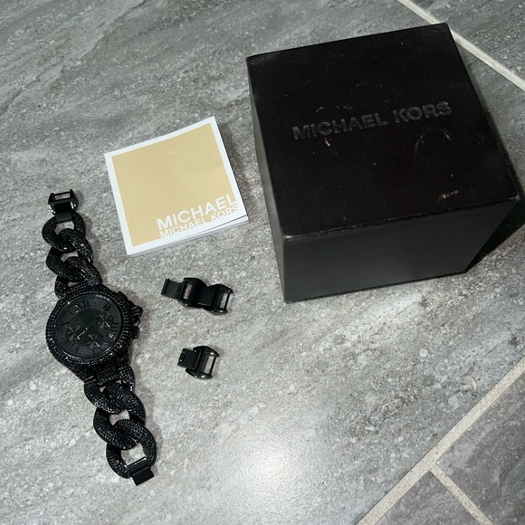 Michael kors Camille glitzy watch - Picture 3 of 9